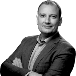 Speaker Álvaro Nieto